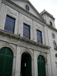 building across from Largo da Se Plaza, Macau